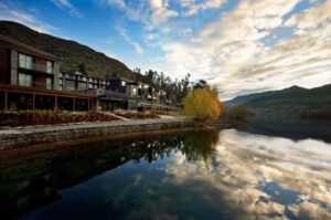HILTON QUEENSTOWN 2021 - 8 Night Package
